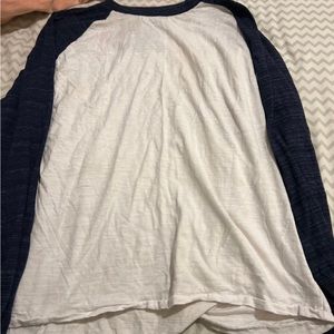 Baseball tee